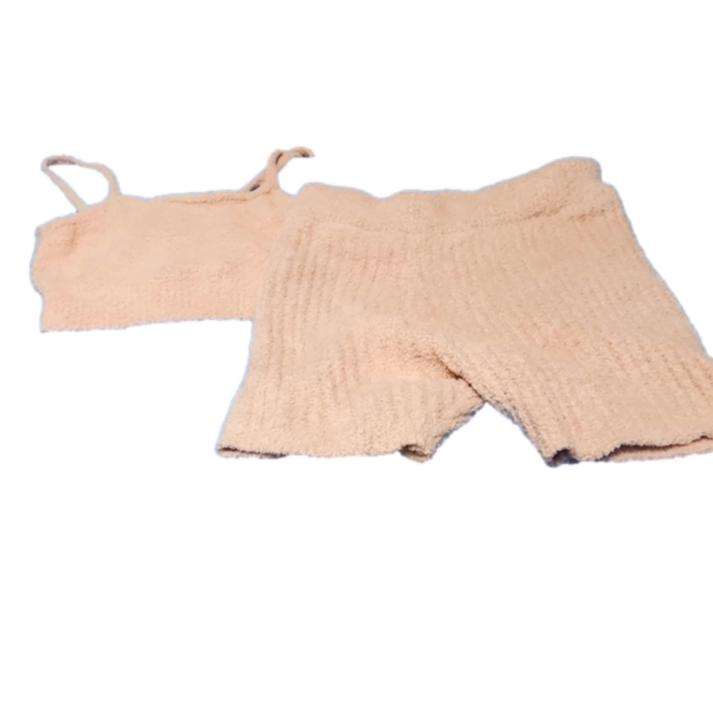 2 piece set fussy work out outfit sz. Medium